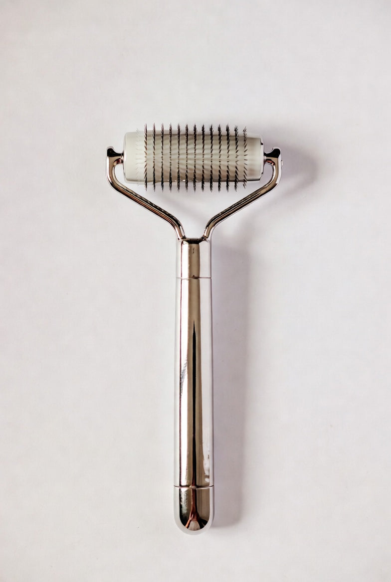 Stainless Steel Face Roller - Cooling Massage Tool for Facial Sculpting