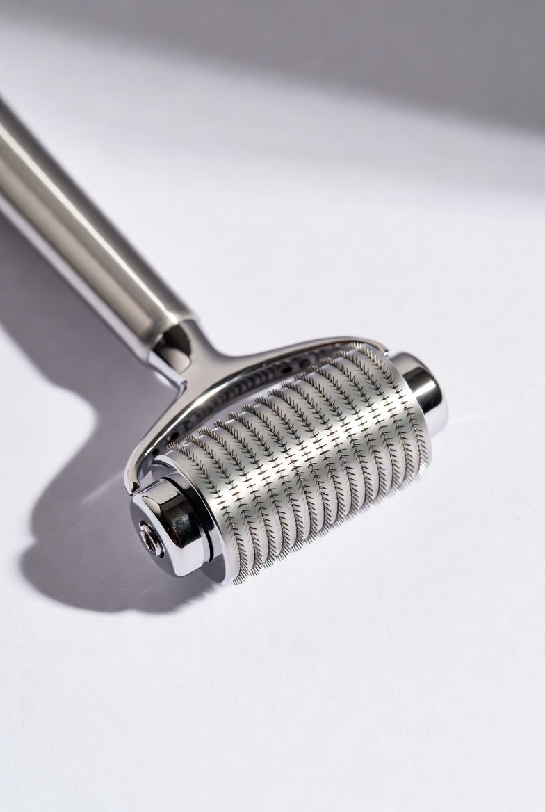 Stainless Steel Face Roller - Cooling Massage Tool for Facial Sculpting